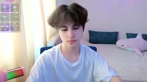 Snapshot of lukahayes chatting on February 22, 11:31 am lukahayes online show from February 22, 11:31 am