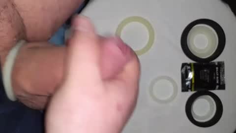 lukasaq online show from November 3, 4:08 pm