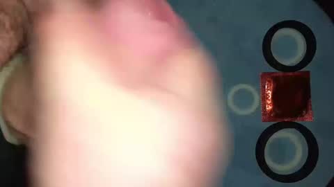 lukasaq online show from November 25, 2:39 pm