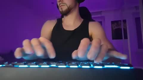 lukasschoetz online show from February 9, 8:46 pm