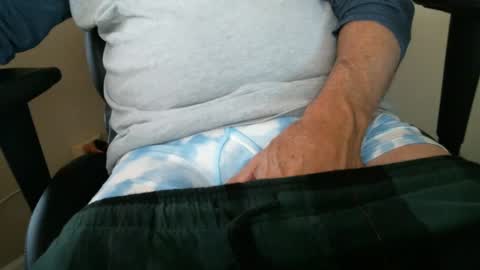 luke7711 online show from December 11, 2:11 pm