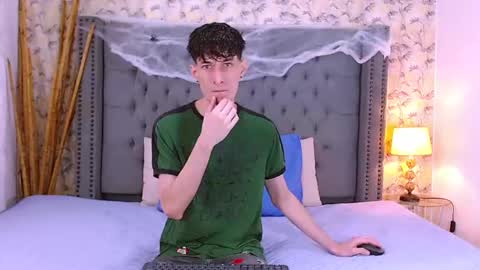 luke_carter online show from October 8, 1:09 pm