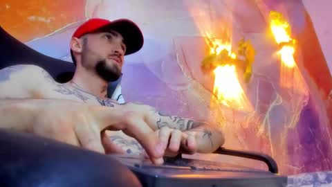 LUKE online show from February 10, 5:30 pm