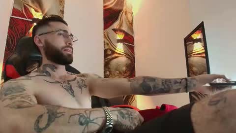 LUKE online show from October 18, 1:12 pm