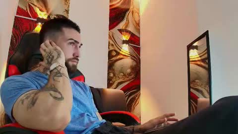 LUKE online show from October 24, 1:40 pm