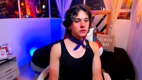 Snapshot of luke_howland chatting on January 31, 10:10 pm Luke online show from January 31, 10:10 pm