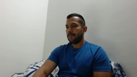 Luke Logan online show from October 10, 11:26 pm