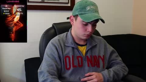Snapshot of lukeboyce chatting on June 2, 10:23 pm lukeboyce online show from June 2, 10:23 pm