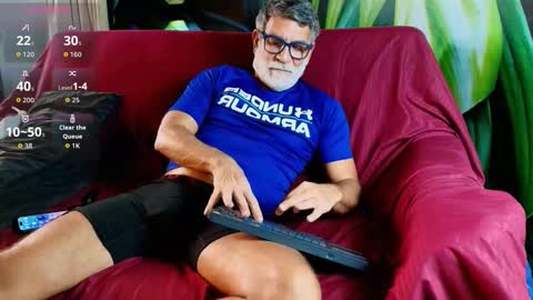 Luke Crews online show from February 3, 6:13 pm