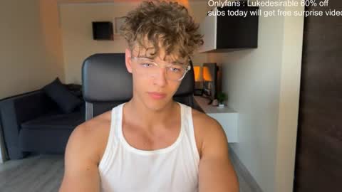lukedesirable online show from June 29, 6:52 pm