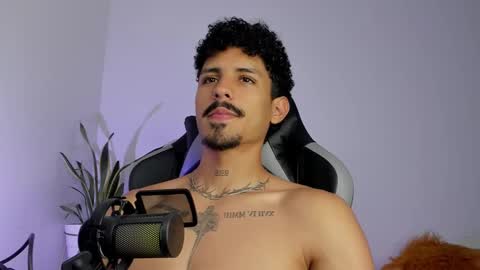 Luke Taylor online show from March 5, 2:13 pm