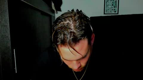 Snapshot of lukeglanton17 chatting on March 12, 3:02 am Luke online show from March 12, 3:02 am