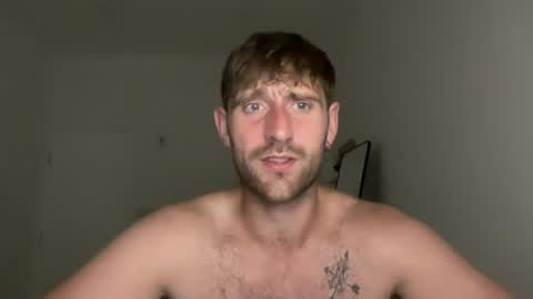 Snapshot of lukegunn22 chatting on July 2, 8:48 pm MR. Luke Gunn online show from July 2, 8:48 pm