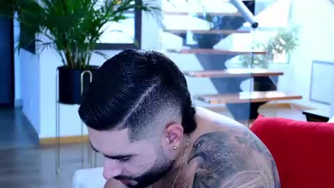 Snapshot of lukhass chatting on June 17, 8:54 pm Lukhas f4f online show from June 17, 8:54 pm