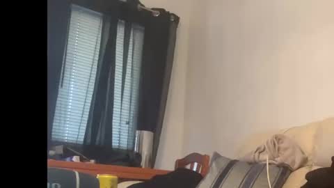 Snapshot of luky1616 chatting on April 8, 3:01 pm luky1616 online show from April 8, 3:01 pm