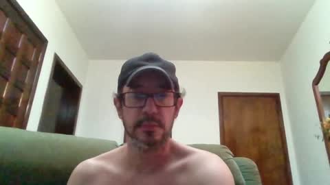 Luke online show from April 8, 11:16 pm