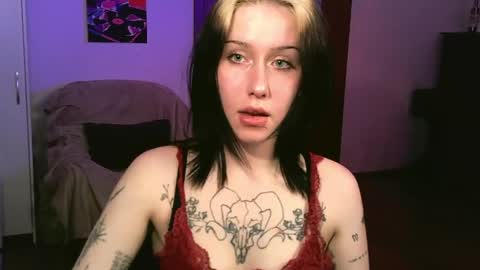 Snapshot of lullypopa chatting on April 30, 2:23 pm lullypopa online show from April 30, 2:23 pm