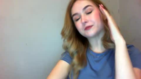 Lulu Baby18 online show from February 3, 7:00 pm