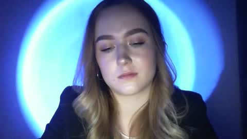 Lulu Baby18 online show from February 9, 5:22 pm