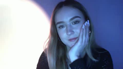 Lulu Baby18 online show from February 19, 7:05 pm