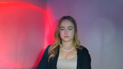 Lulu Baby18 online show from March 1, 2:23 pm