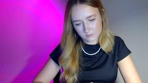 Lulu Baby18 online show from September 21, 11:56 am