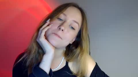 Lulu Baby18 online show from December 2, 6:58 pm