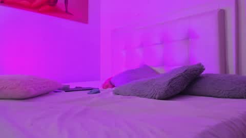 BRENDA TATIANA online show from December 3, 5:23 pm