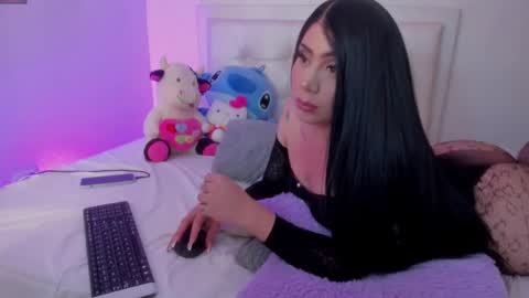 BRENDA TATIANA online show from March 7, 1:51 pm