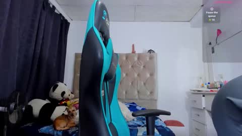  ferrer   online show from February 15, 2:14 pm