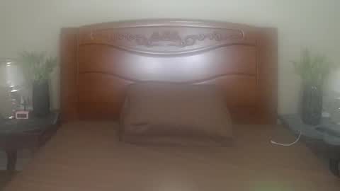 Snapshot of lulu_wild chatting on November 12, 10:26 am lulu_wild online show from November 12, 10:26 am