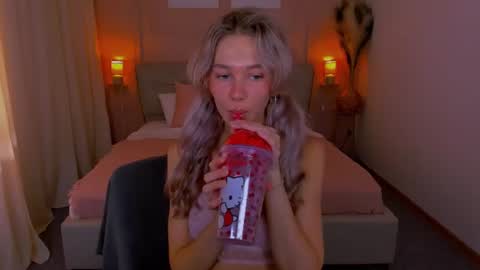 Alise online show from July 19, 12:31 pm