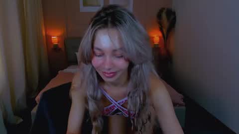 Alise online show from August 4, 10:40 am