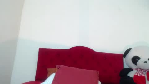 Snapshot of luluu_08 chatting on January 20, 6:10 pm LULU online show from January 20, 6:10 pm