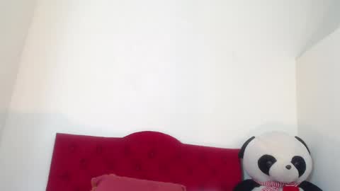 Snapshot of luluu_08 chatting on January 23, 8:45 pm LULU online show from January 23, 8:45 pm