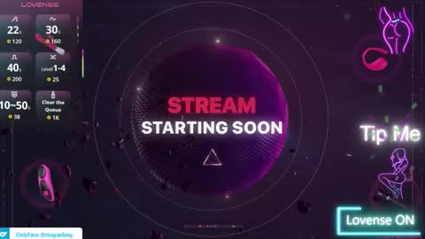 Snapshot of luluubloomm chatting on October 2, 11:01 pm Lulu online show from October 2, 11:01 pm