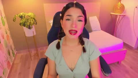 L U M A online show from October 5, 2:54 am