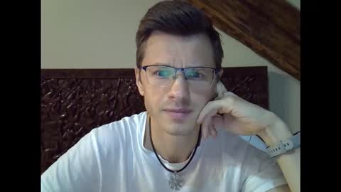 Jack online show from November 18, 7:51 pm