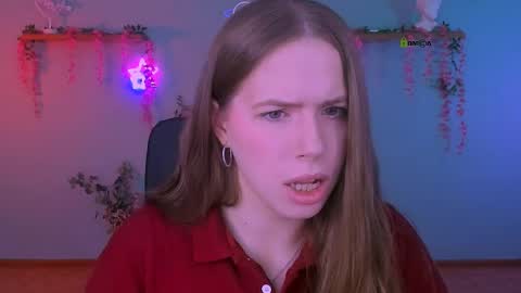 Sweet Lumi online show from April 3, 7:39 am