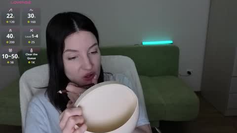 Snapshot of lumina_dark chatting on May 28, 11:29 am Lumi online show from May 28, 11:29 am
