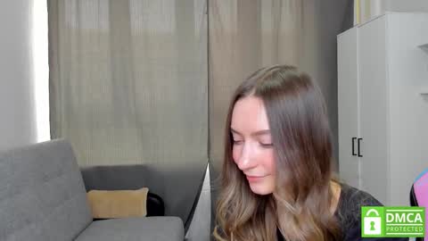 Snapshot of luminaya chatting on February 24, 12:03 pm Naya online show from February 24, 12:03 pm