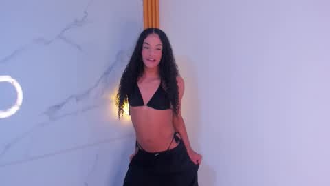 luminous__queen online show from October 16, 12:17 pm