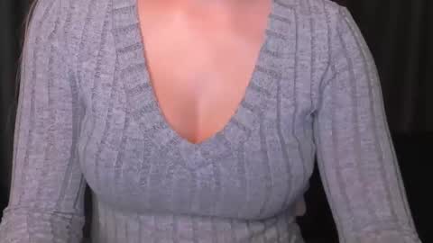 luna1vibe online show from December 17, 4:18 am