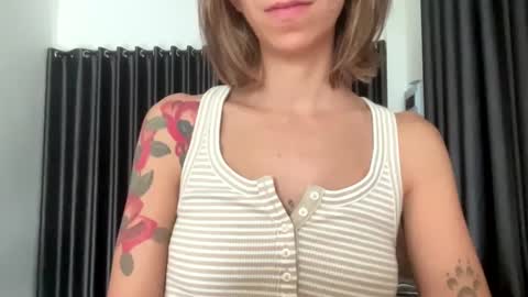 Snapshot of luna3589 chatting on December 4, 4:43 am Luna online show from December 4, 4:43 am