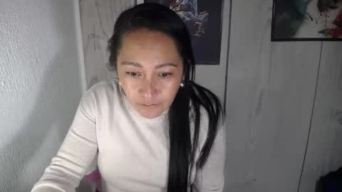 luna543289 online show from March 26, 2:06 am