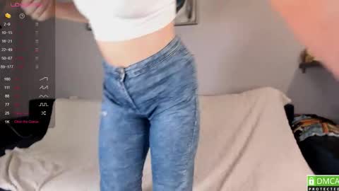 Alice online show from March 16, 1:22 am