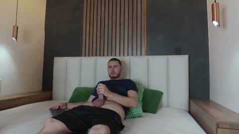 Luna  Jackson online show from June 17, 3:53 am
