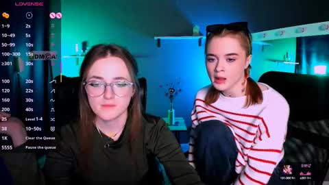 luna_berryy online show from March 1, 11:26 pm