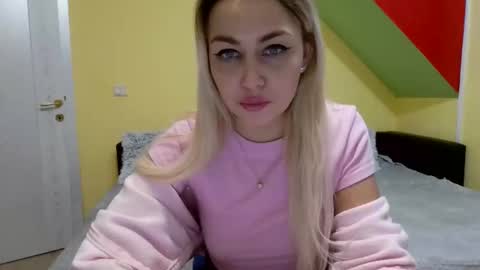 Luna online show from January 9, 9:16 pm