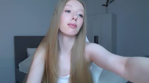 Luna online show from October 7, 8:39 pm